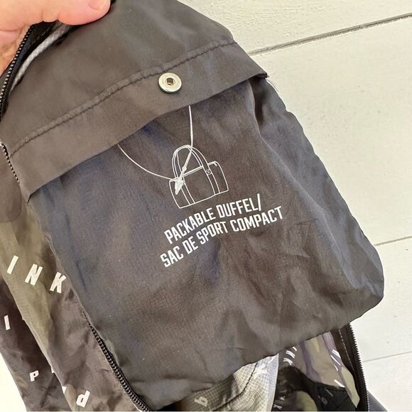 VS Pink Green Black Packable Duffle Bag - Picture 2 of 7